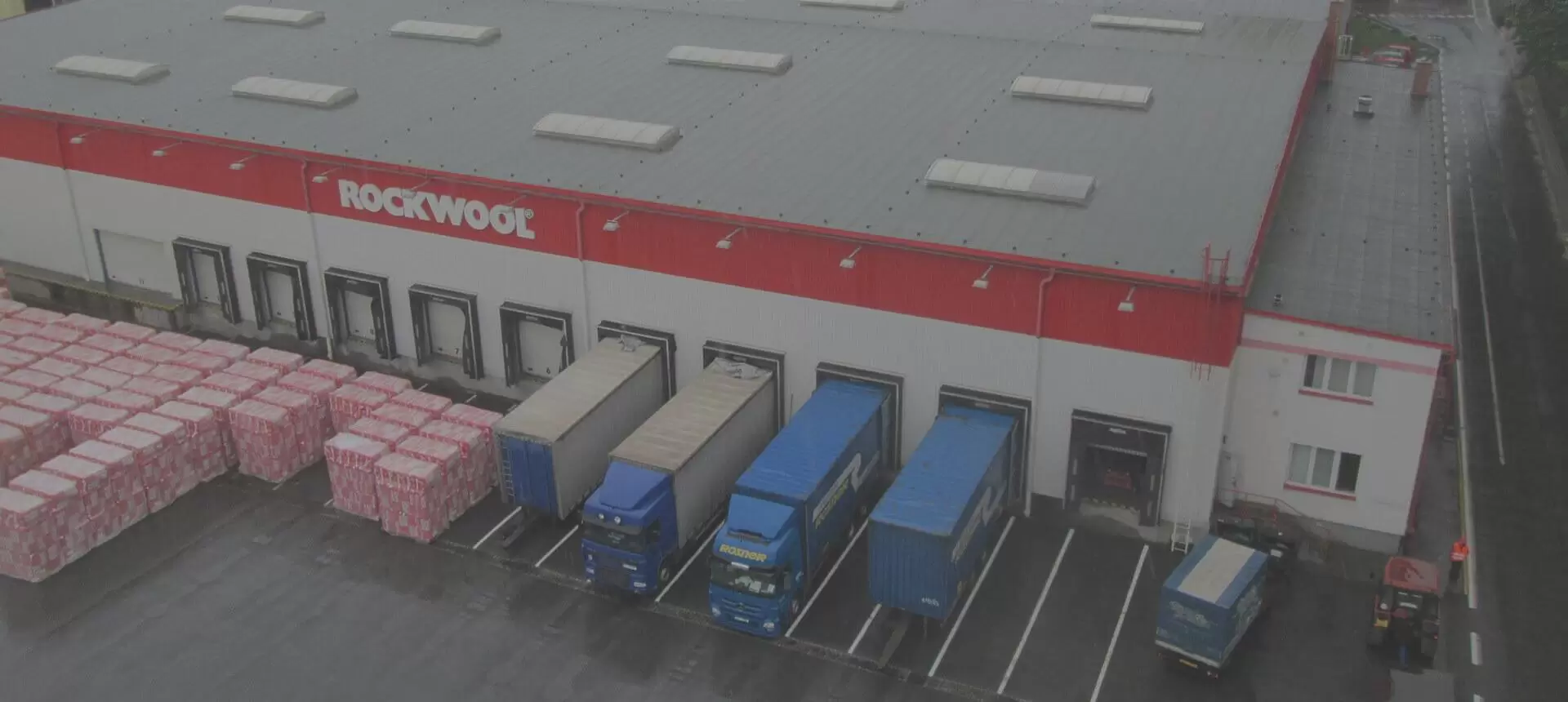 Базальтовая вата ROCKWOOL - Фото